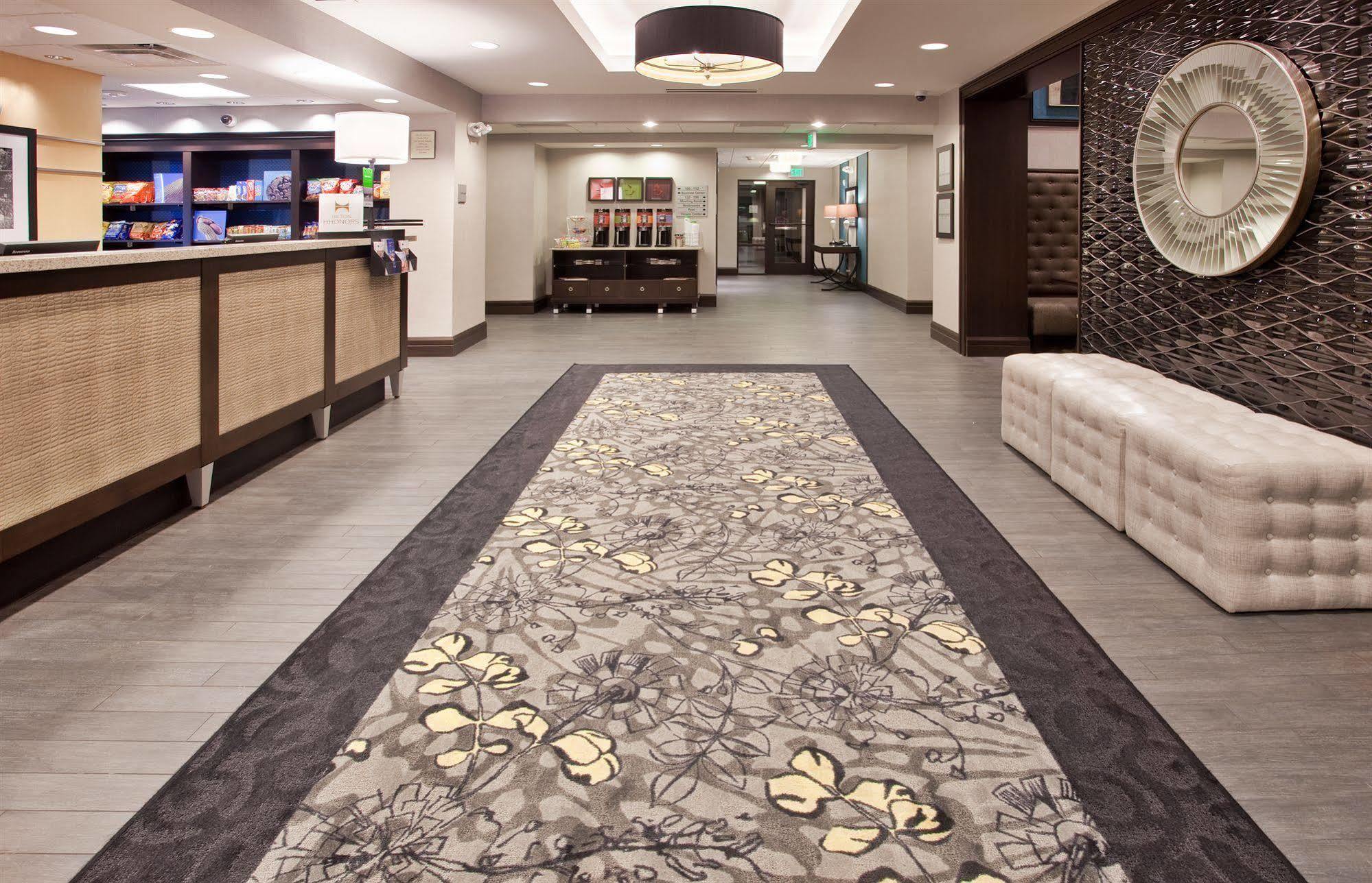 Hampton Inn & Suites Columbia South Fort Meade Area Exterior photo